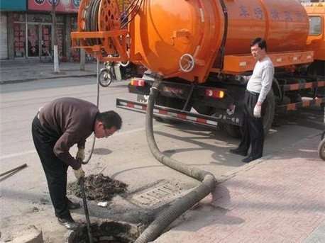 沙溪镇清掏化粪池，健康生活从这里开始